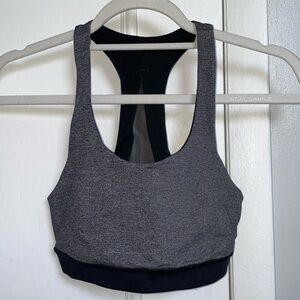 Lululemon sports bra size 8